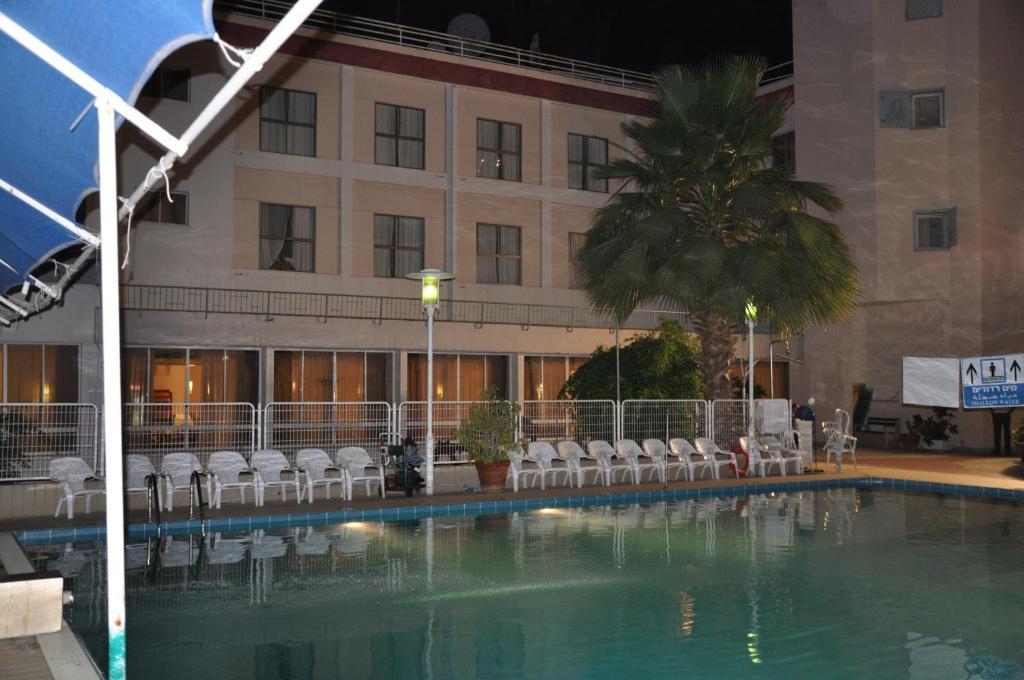 Royal Inn Tiberias Exterior foto